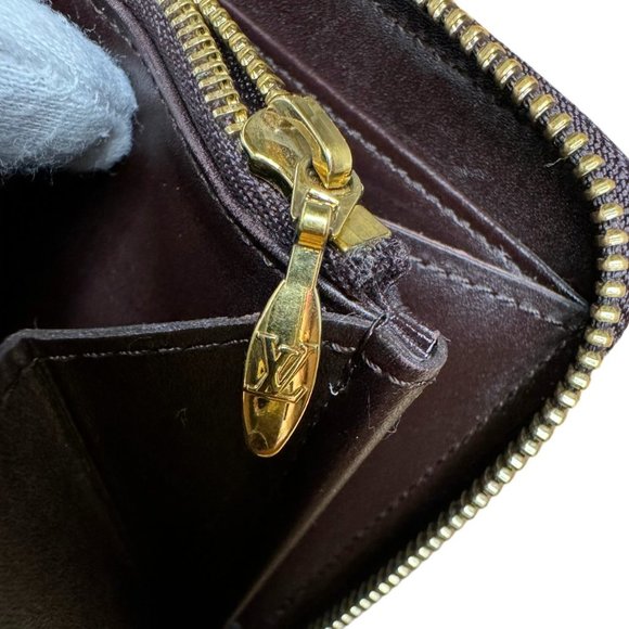 ❌SOLD❌ LOUIS VUITTON Vernis Zip Around Wallet - Picture 10 of 13
